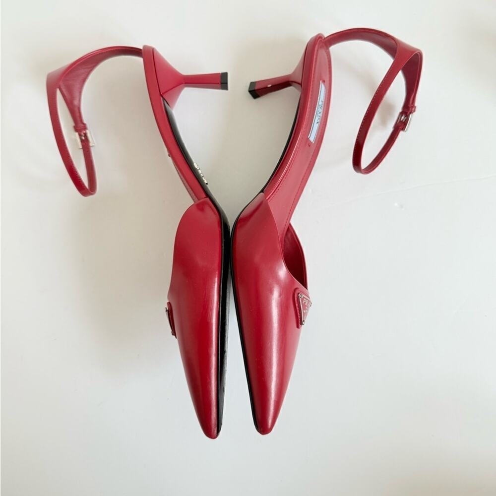 Prada Scarlet Red Leather Logo Plaque pointed toe ankle strap pumps EU 40 - Picture 7 of 14